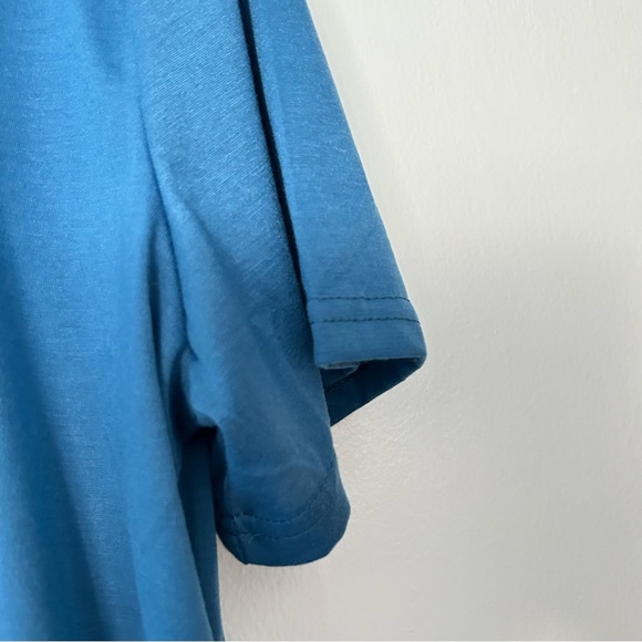 Women’s aqua  tunic - Picture 3 of 5